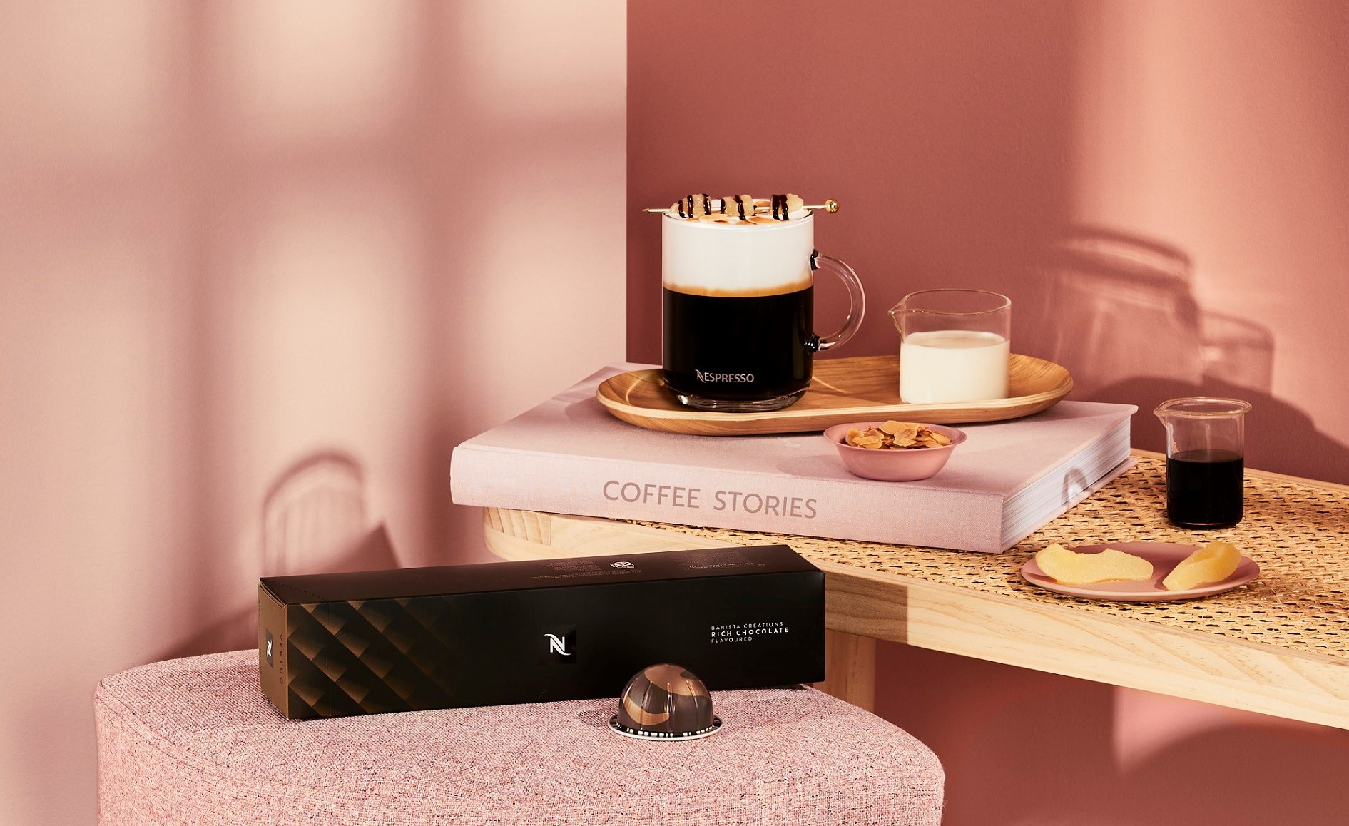 Rich Chocolate Pear & Almond Viennois Recetas Nespresso